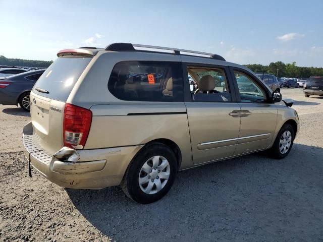 2007 Hyundai Entourage GLS