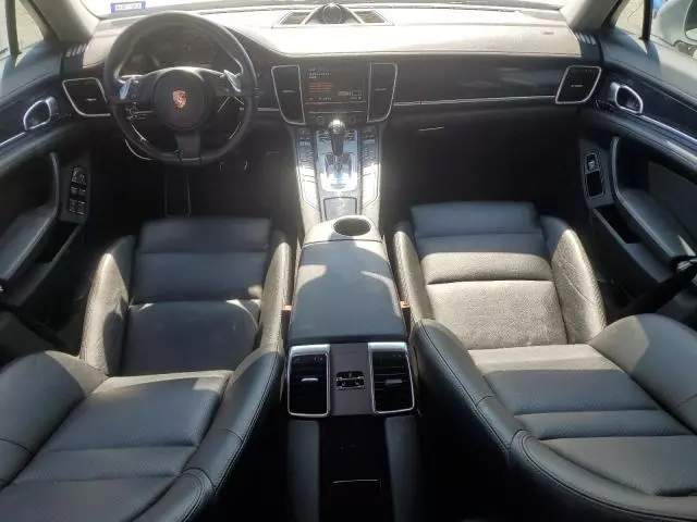 2014 Porsche Panamera 2