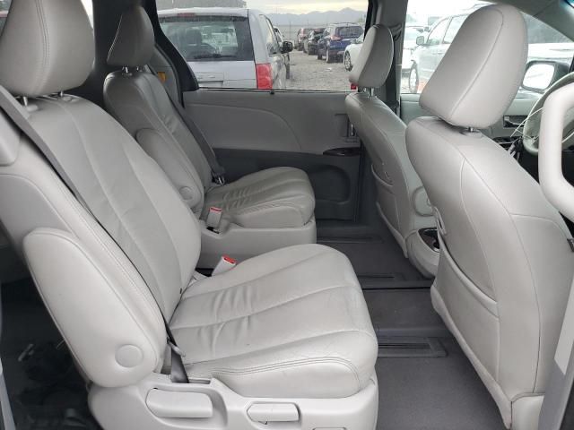 2011 Toyota Sienna XLE