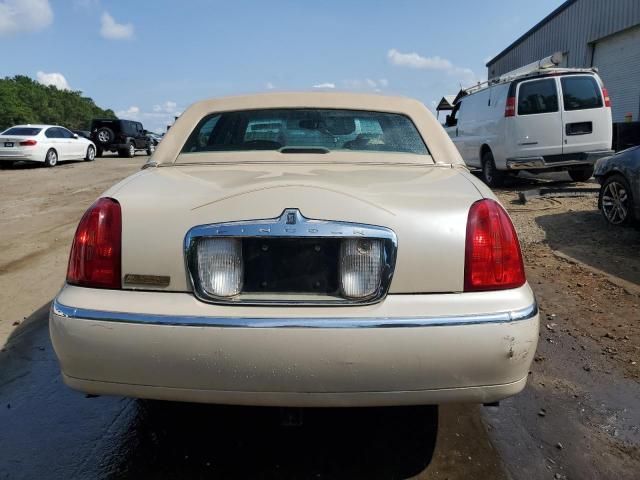 2000 Lincoln Town Car Cartier