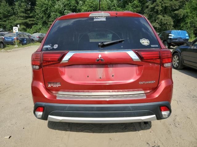 2016 Mitsubishi Outlander SE