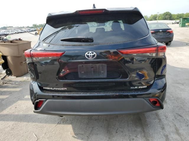 2021 Toyota Highlander XLE