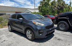 KIA Sportage lx Vehiculos salvage en venta: 2017 KIA Sportage LX