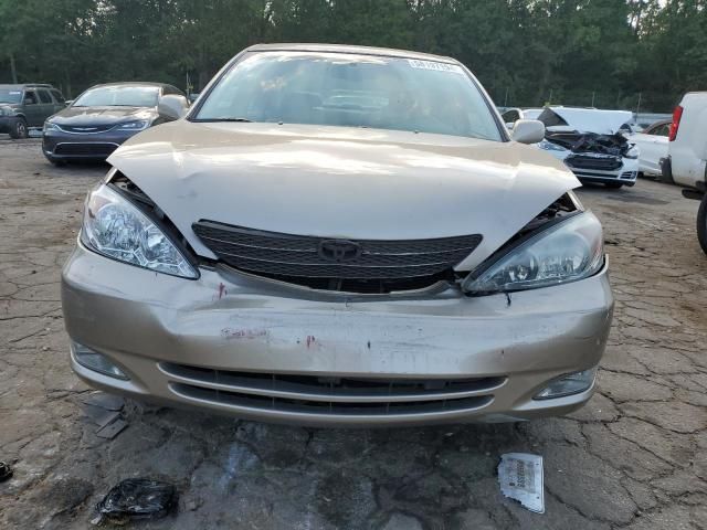 2004 Toyota Camry LE