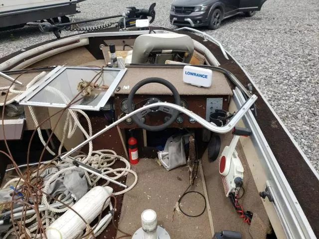 1987 Alumacraft Boat