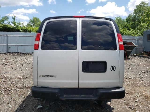 2018 Chevrolet Express G3500 LS