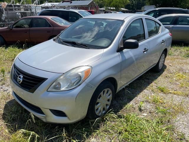 2013 Nissan Versa S