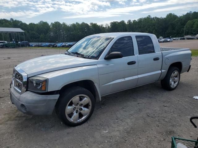 2007 Dodge Dakota Quattro