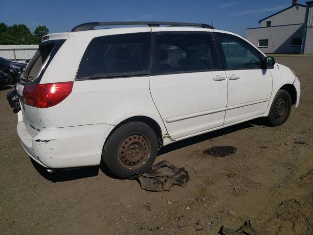 2007 Toyota Sienna CE