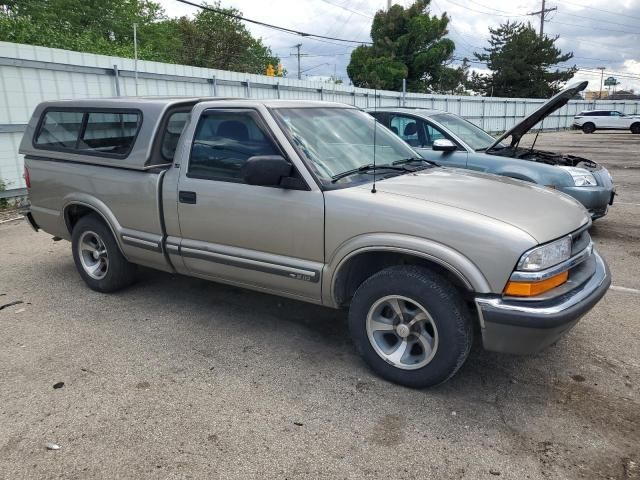 2000 Chevrolet S Truck S10