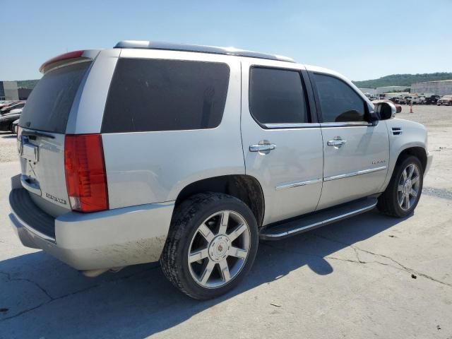 2011 Cadillac Escalade Luxury