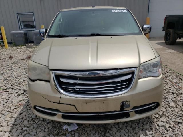 2011 Chrysler Town & Country Limited