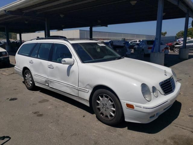 2000 Mercedes-Benz E 320