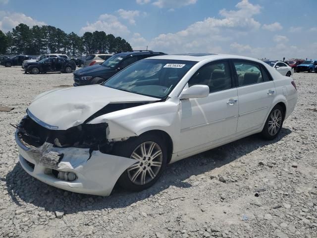 2010 Toyota Avalon XL