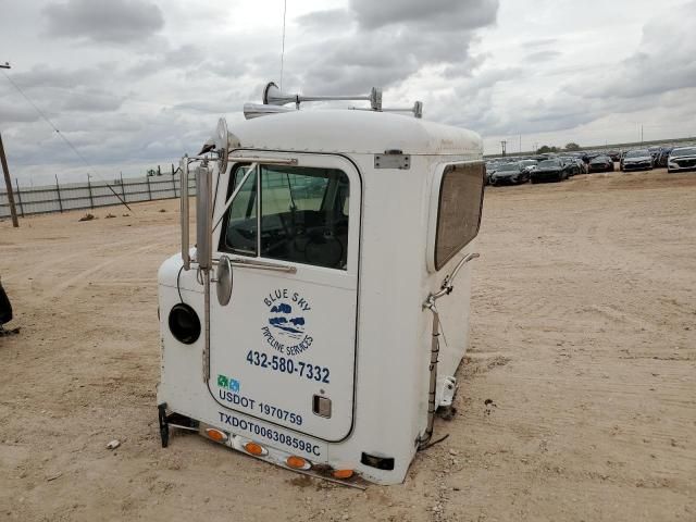 2003 Peterbilt 379