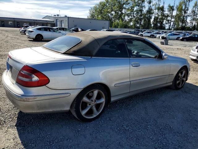 2005 Mercedes-Benz CLK 320