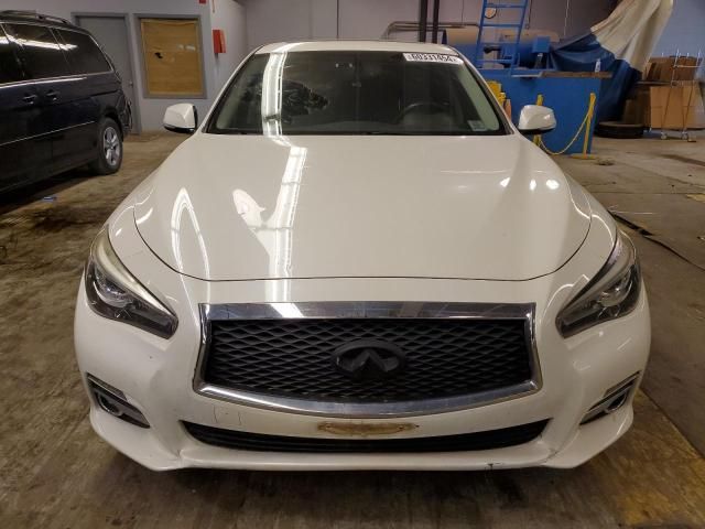 2016 Infiniti Q50 Premium