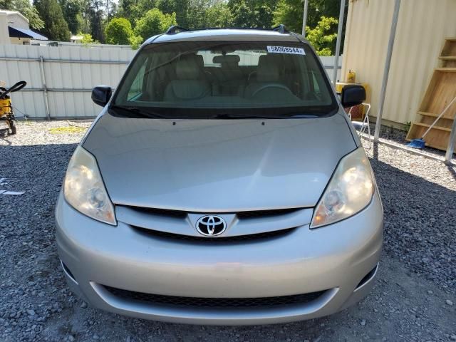 2007 Toyota Sienna CE