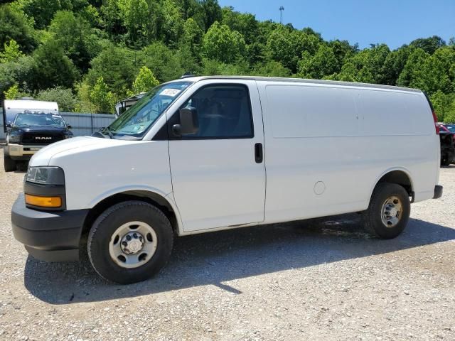 2018 Chevrolet Express G2500