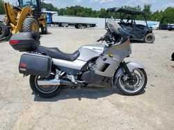 Compre motos salvage a la venta ahora en subasta: 2002 Kawasaki ZG1000