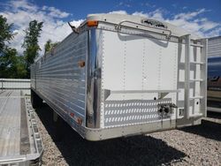 Salvage trucks for sale at Avon, MN auction: 2000 Timpte Hopper