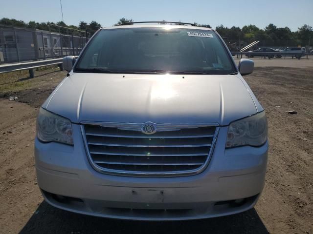 2010 Chrysler Town & Country Touring