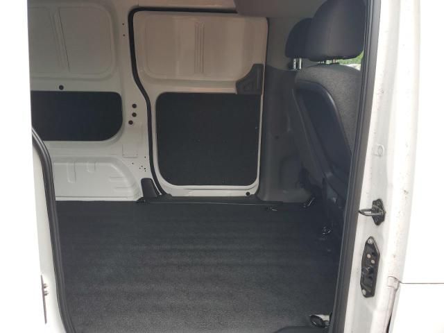 2015 Nissan NV200 2.5S