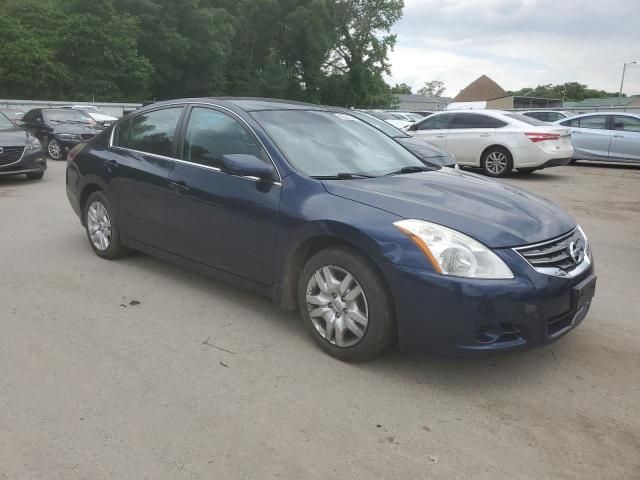 2010 Nissan Altima Base