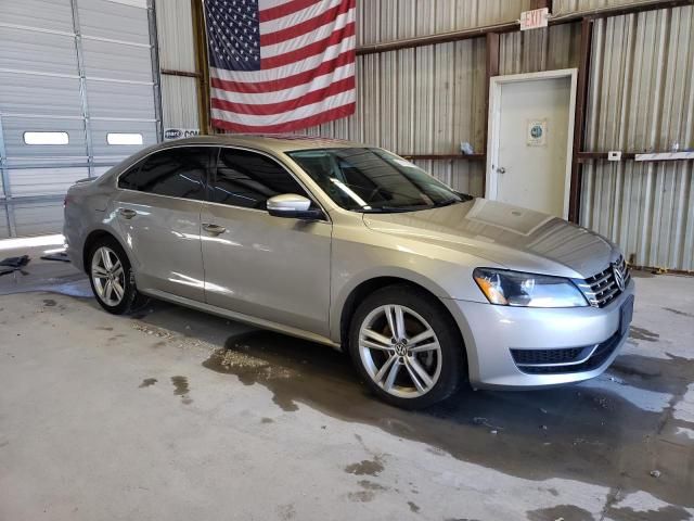 2014 Volkswagen Passat SE