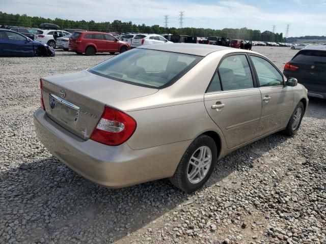 2004 Toyota Camry LE