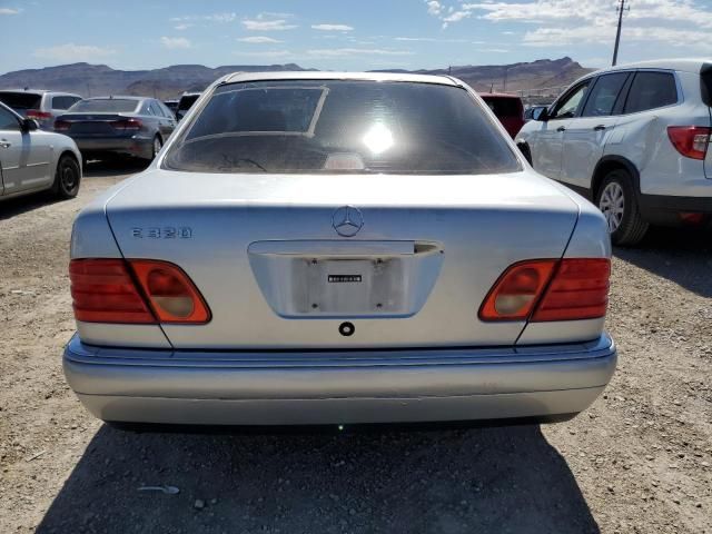 1998 Mercedes-Benz E 320