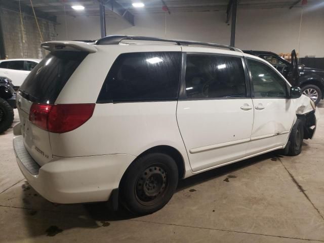 2008 Toyota Sienna CE