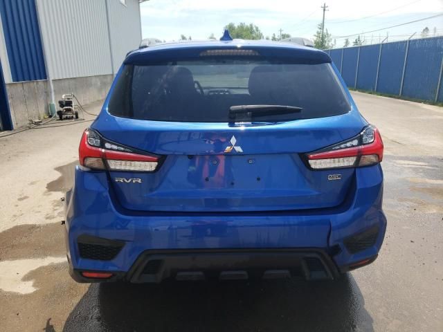 2023 Mitsubishi RVR SE