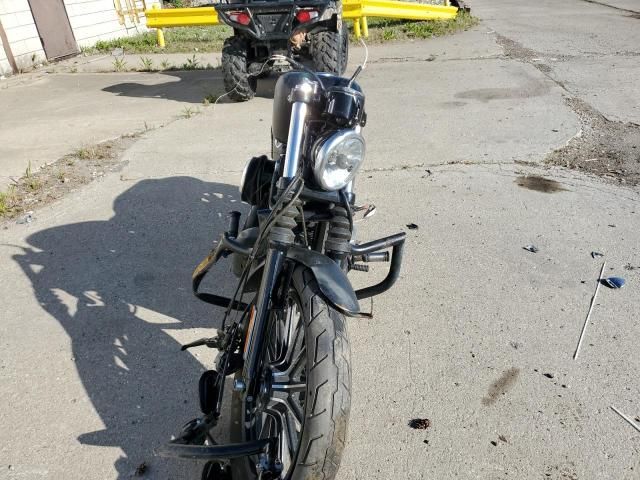 2012 Harley-Davidson XL883 Iron 883