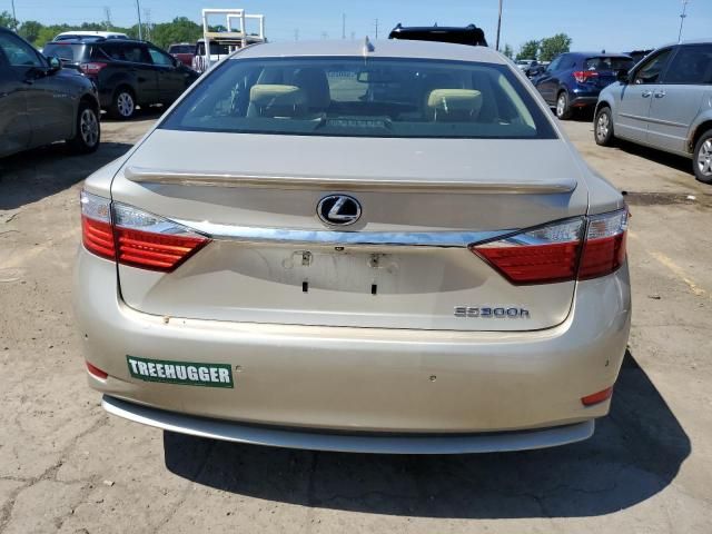 2015 Lexus ES 300H