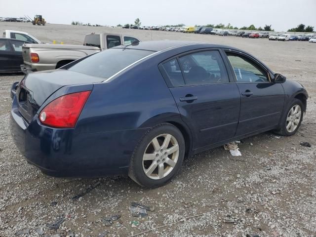 2004 Nissan Maxima SE