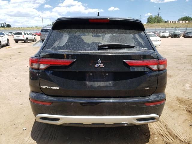 2023 Mitsubishi Outlander SE