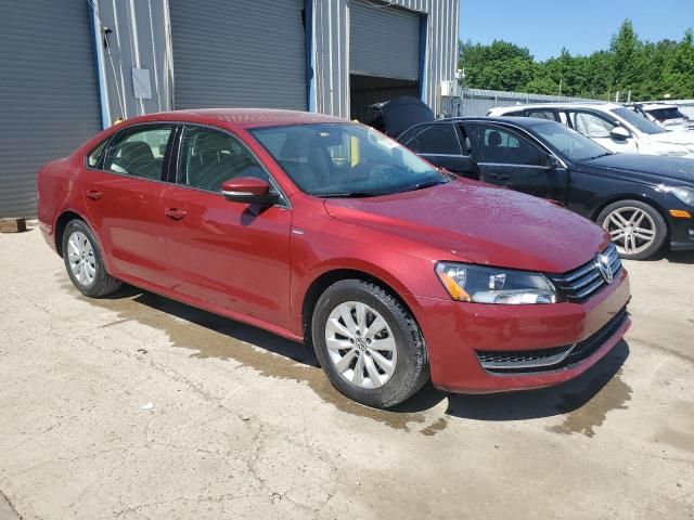 2015 Volkswagen Passat S