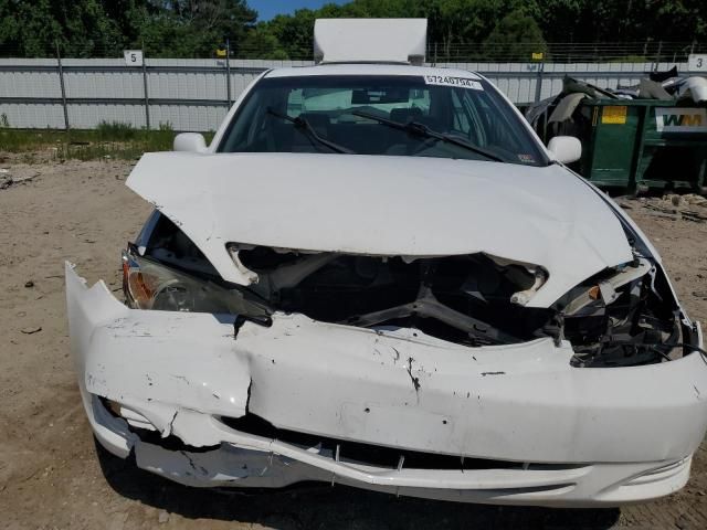 2004 Toyota Camry LE