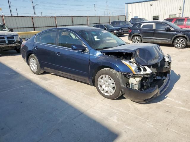 2010 Nissan Altima Base