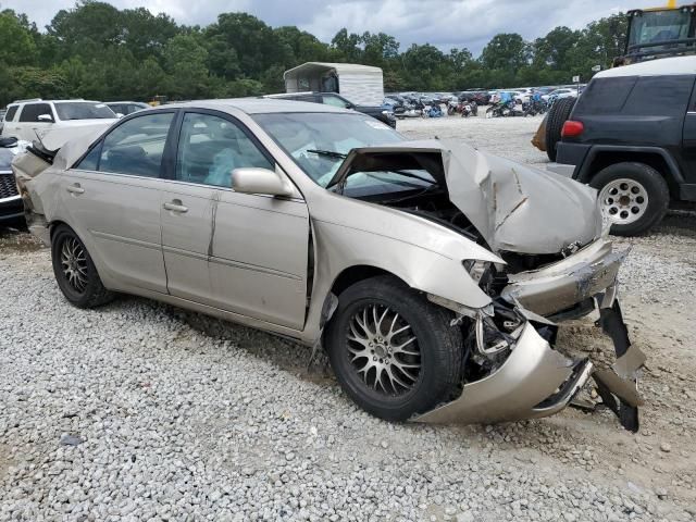 2004 Toyota Camry LE