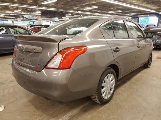 2014 Nissan Versa S