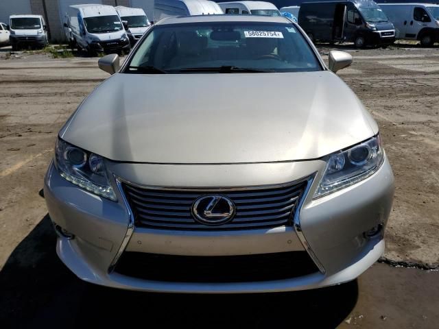 2015 Lexus ES 300H