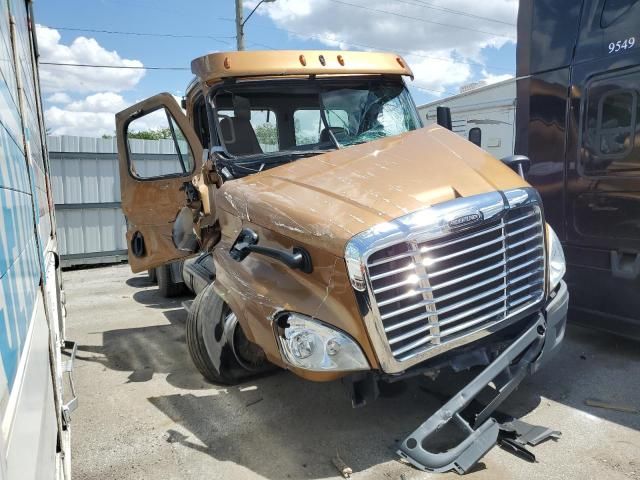 2018 Freightliner Cascadia 125