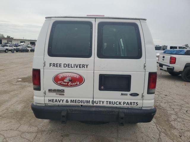 2013 Ford Econoline E250 Van