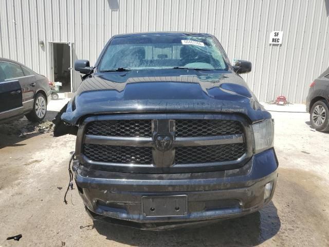 2018 Dodge RAM 1500 SLT