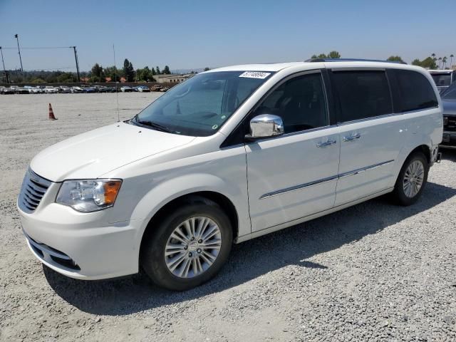 2012 Chrysler Town & Country Limited