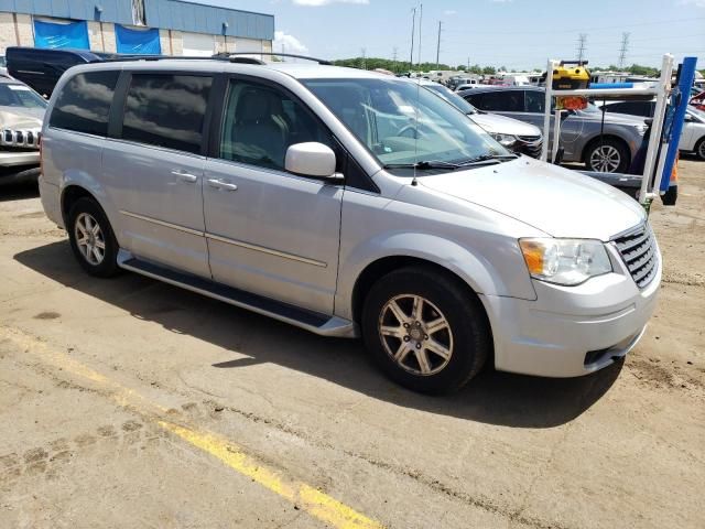 2009 Chrysler Town & Country Touring