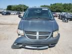 2005 Dodge Grand Caravan SE