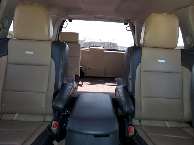 2014 Nissan Armada Platinum